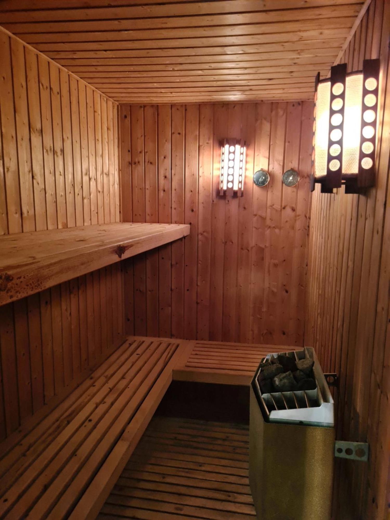 Villa M, Chambres D'Hotes, Vue Mer, Sauna, Piscine A Six-Fours Six-Fours-les-Plages Exterior photo