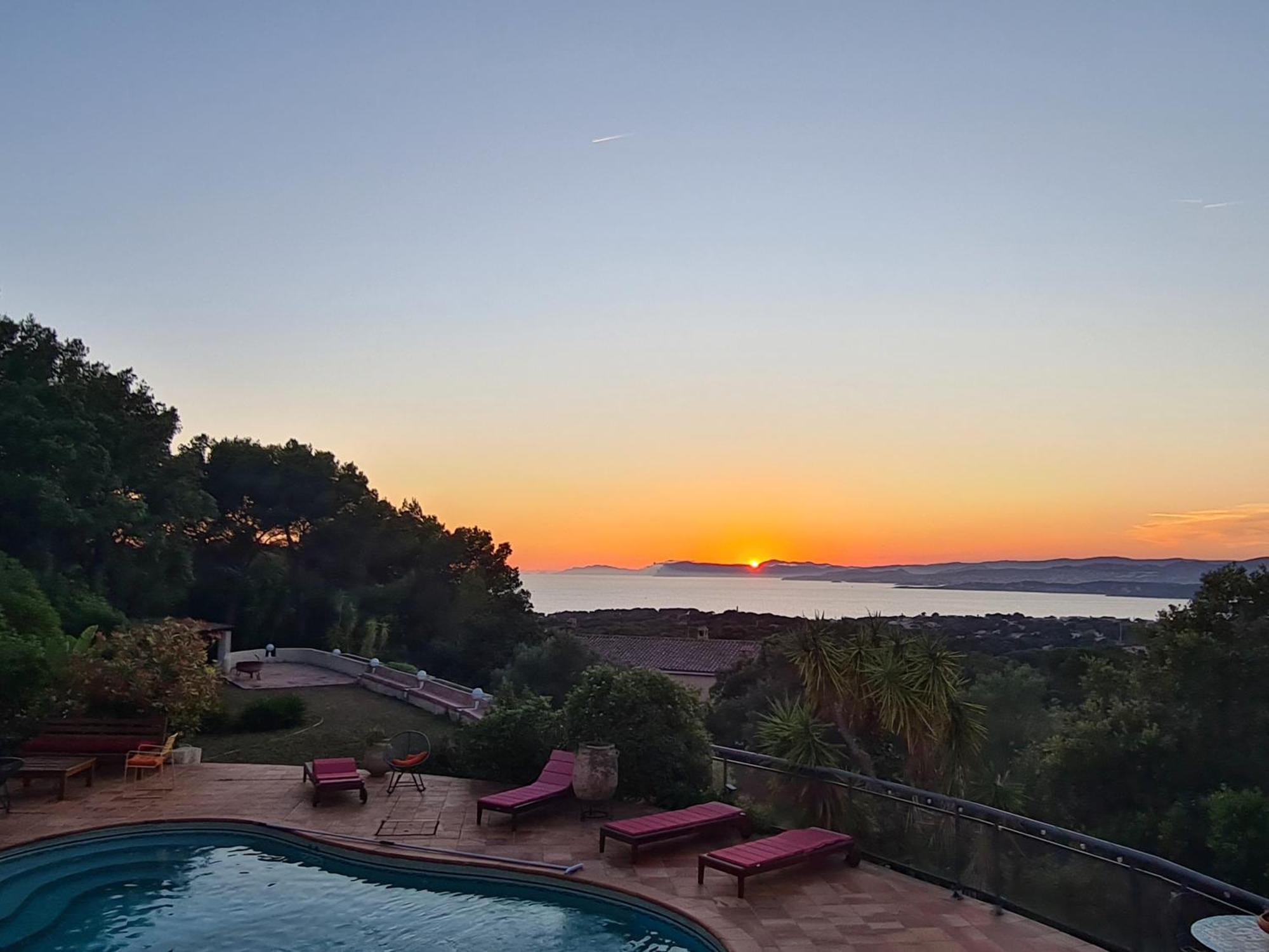 Villa M, Chambres D'Hotes, Vue Mer, Sauna, Piscine A Six-Fours Six-Fours-les-Plages Exterior photo